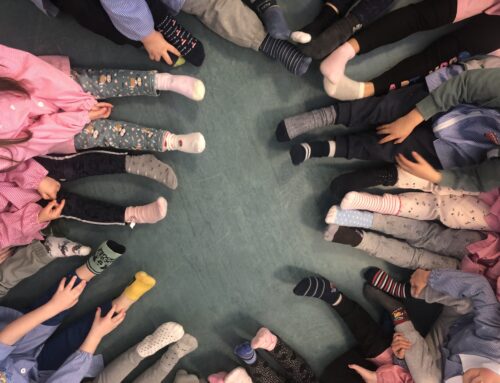 LA GIORNATA DEI CALZINI SPAIATI!